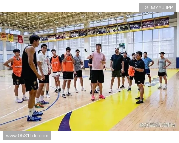 广东男篮众神归位奏响最后荣光篇章的盛大告别盛宴时刻瞬间再现记